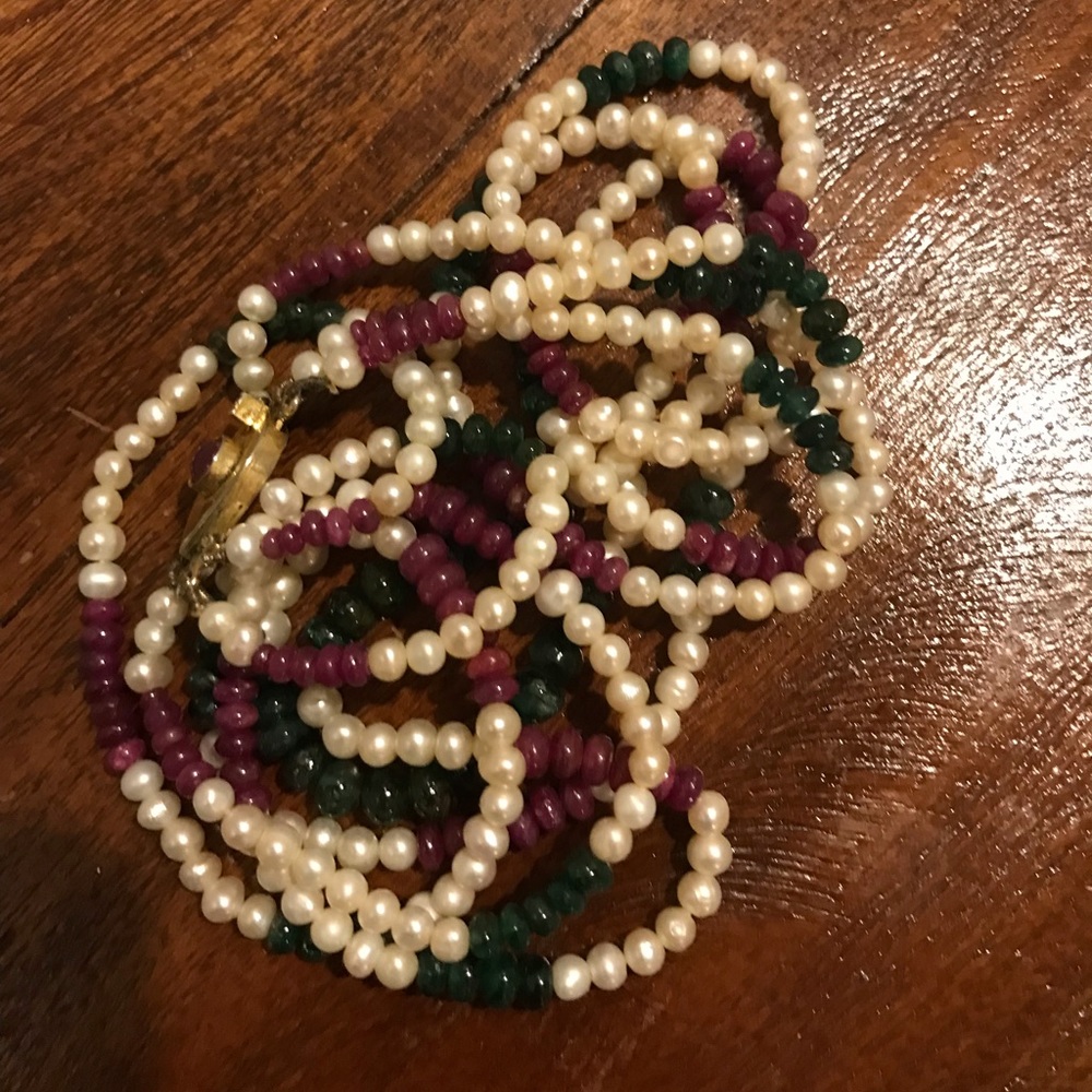 RARE Freshwater Pearls/Rubies/Emerald Necklace - Picture 8 of 9